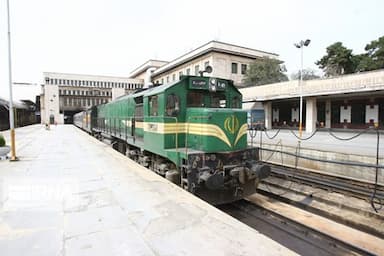 راهنمای انتخاب بهترین قطار اهواز مشهد بر اساس قیمت و کیفیت